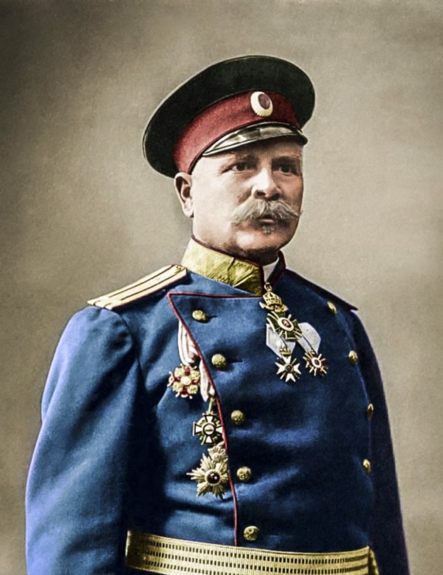 Запасното ни войнство зарази и други с енигмата “Полковник Серафимов“